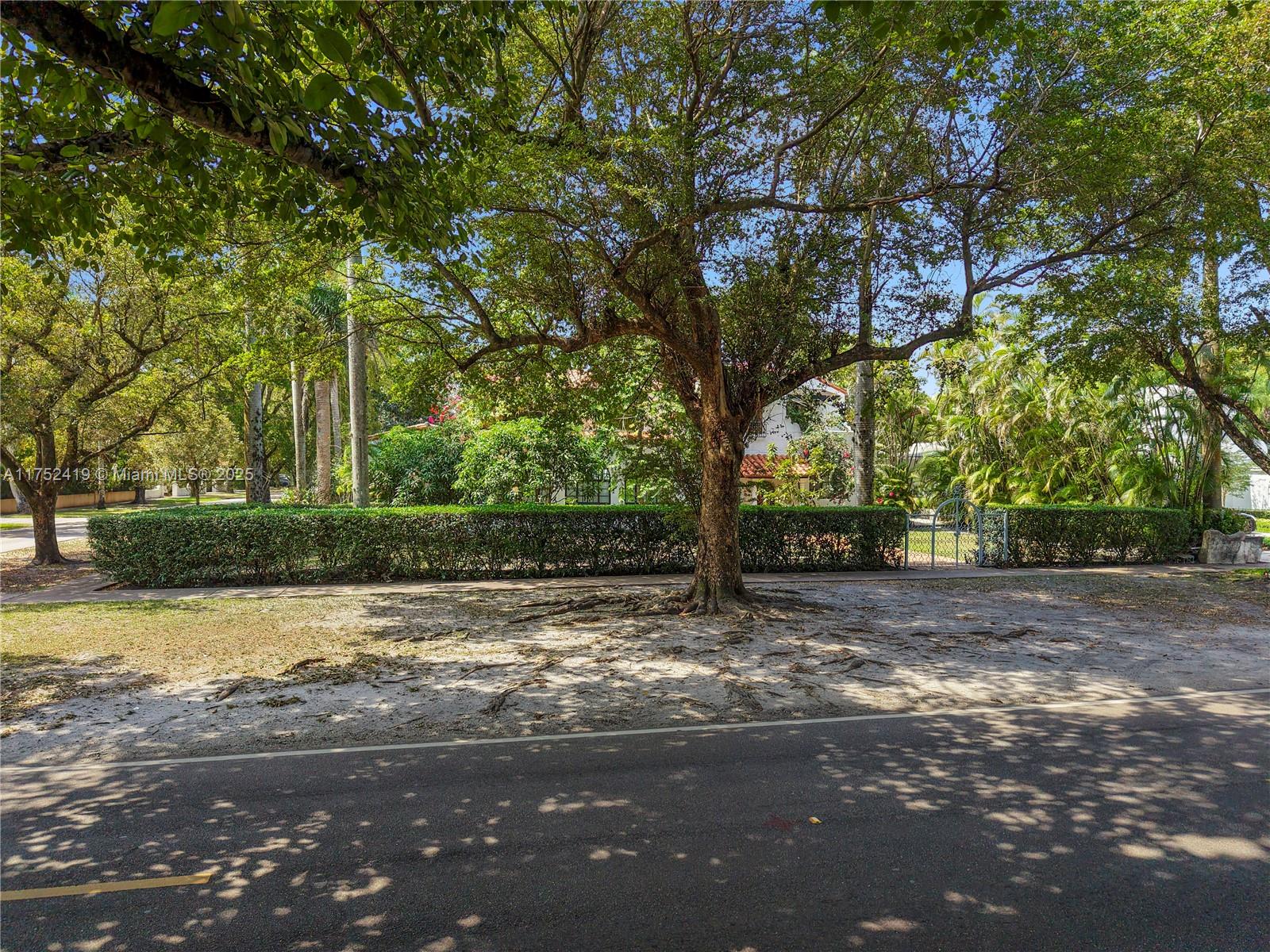 CORAL GABLES SEC C - Residential