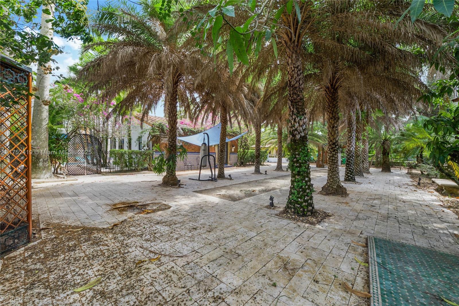 CORAL GABLES SEC C - Residential