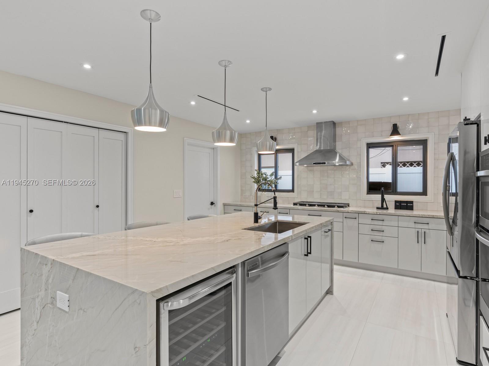 HIGH RIDGE ESTATES - Residential