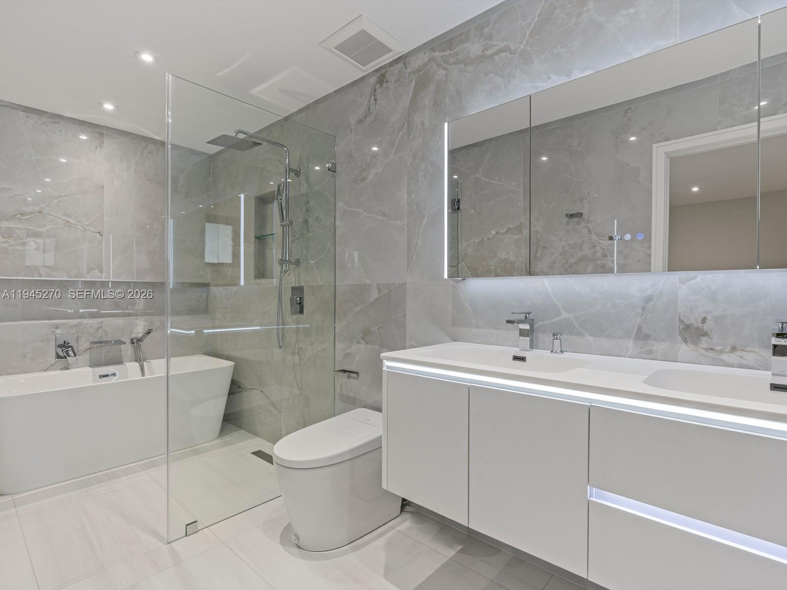 HIGH RIDGE ESTATES - Residential