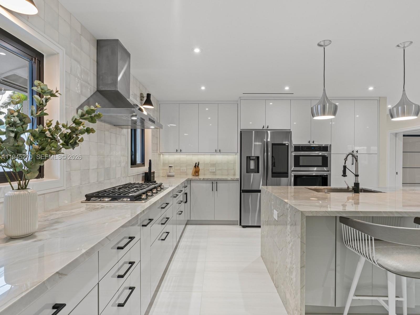 HIGH RIDGE ESTATES - Residential