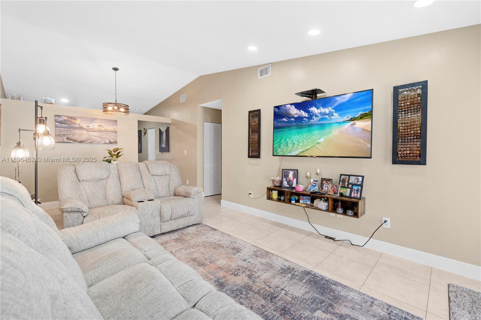 SAN MATEO 2ND ADDN - Residential