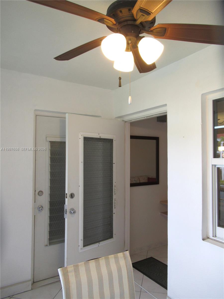 CASA PARADISO CO-OP - Residential Lease