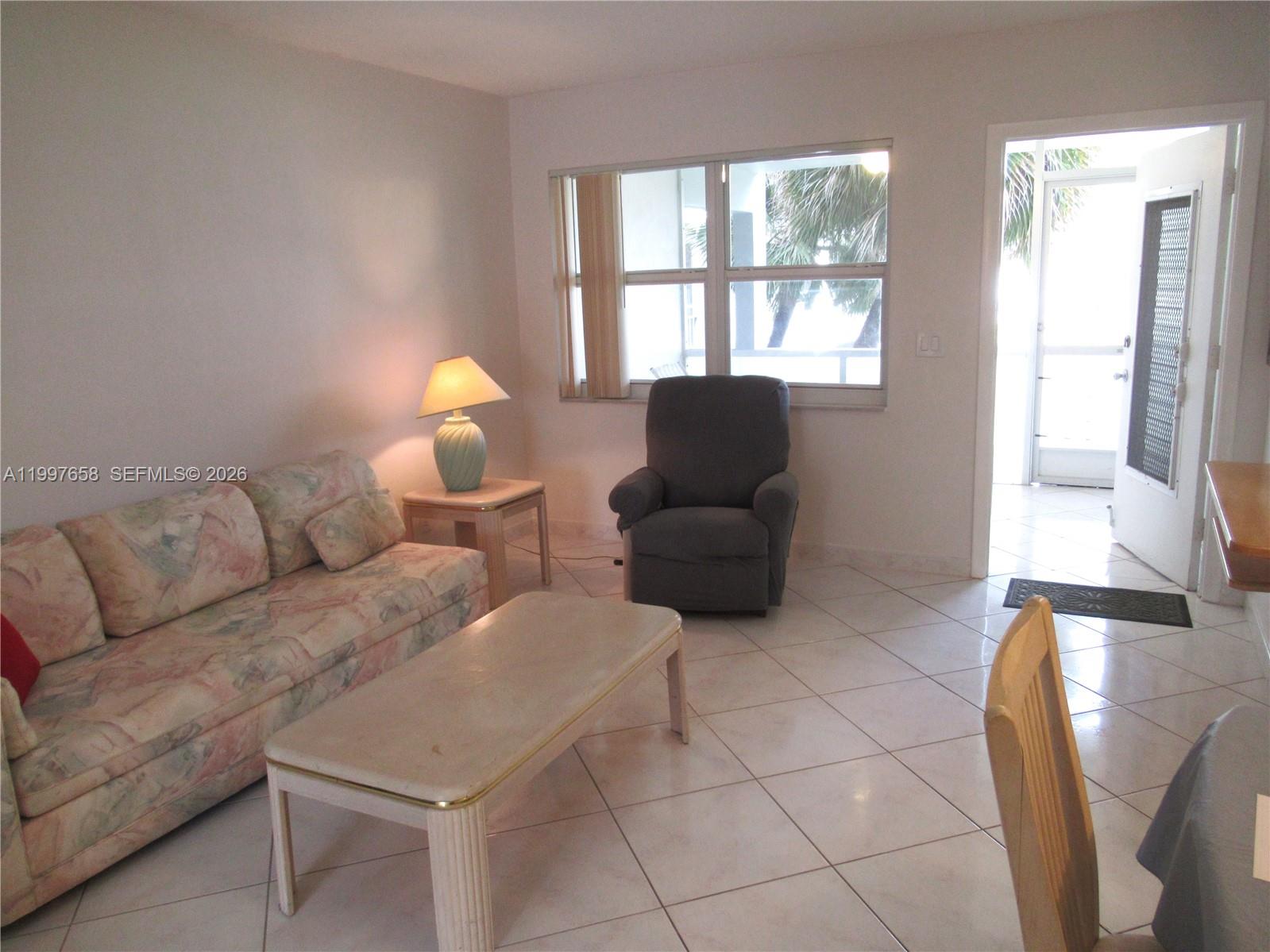 CASA PARADISO CO-OP - Residential Lease