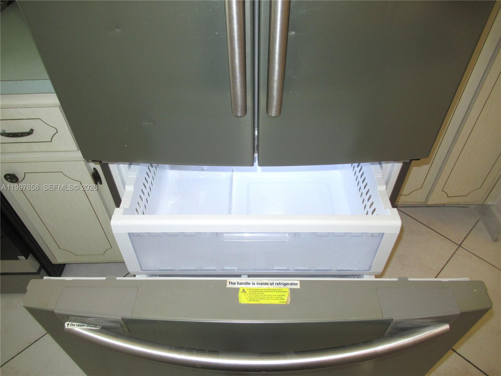 CASA PARADISO CO-OP - Residential Lease