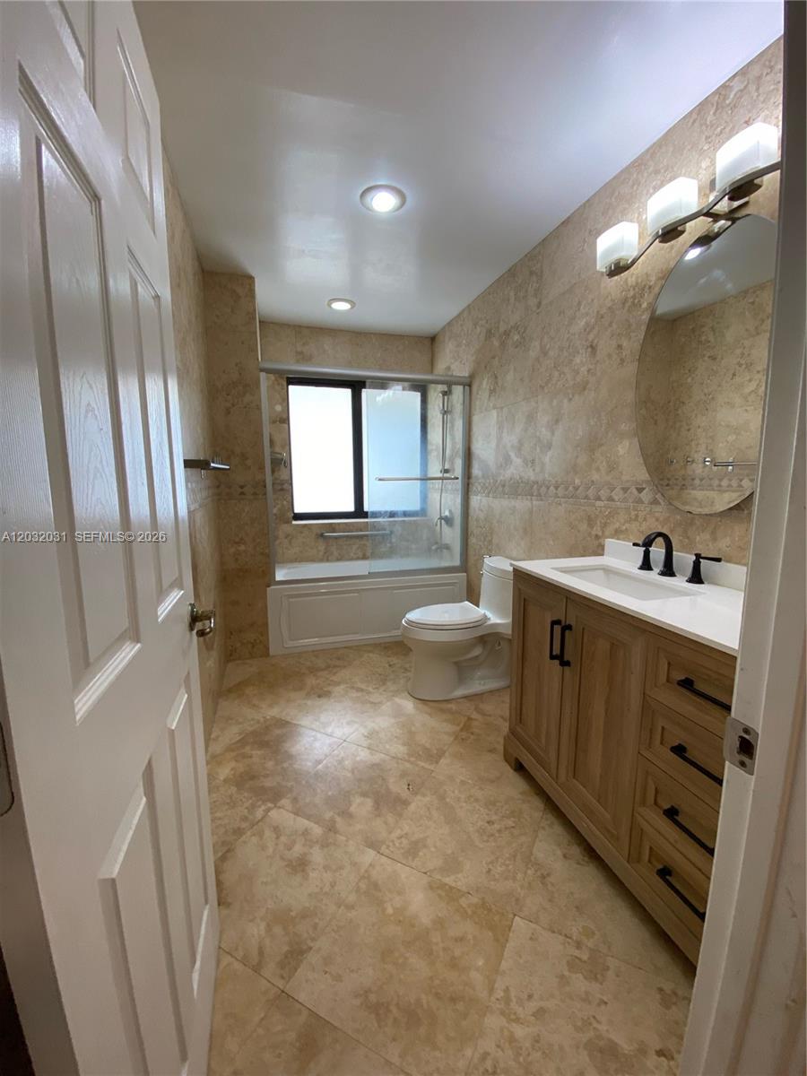 12430 SW 94th Ter