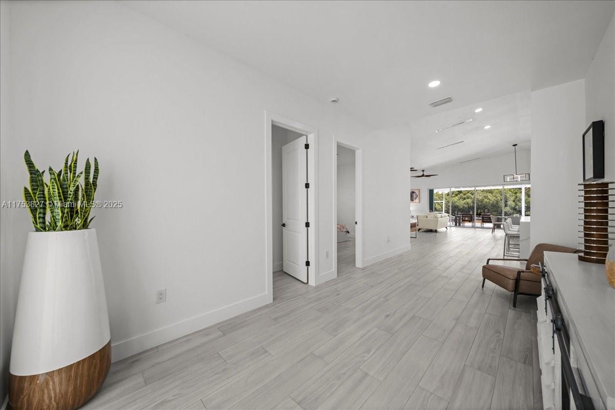 fort myers shores - Residential