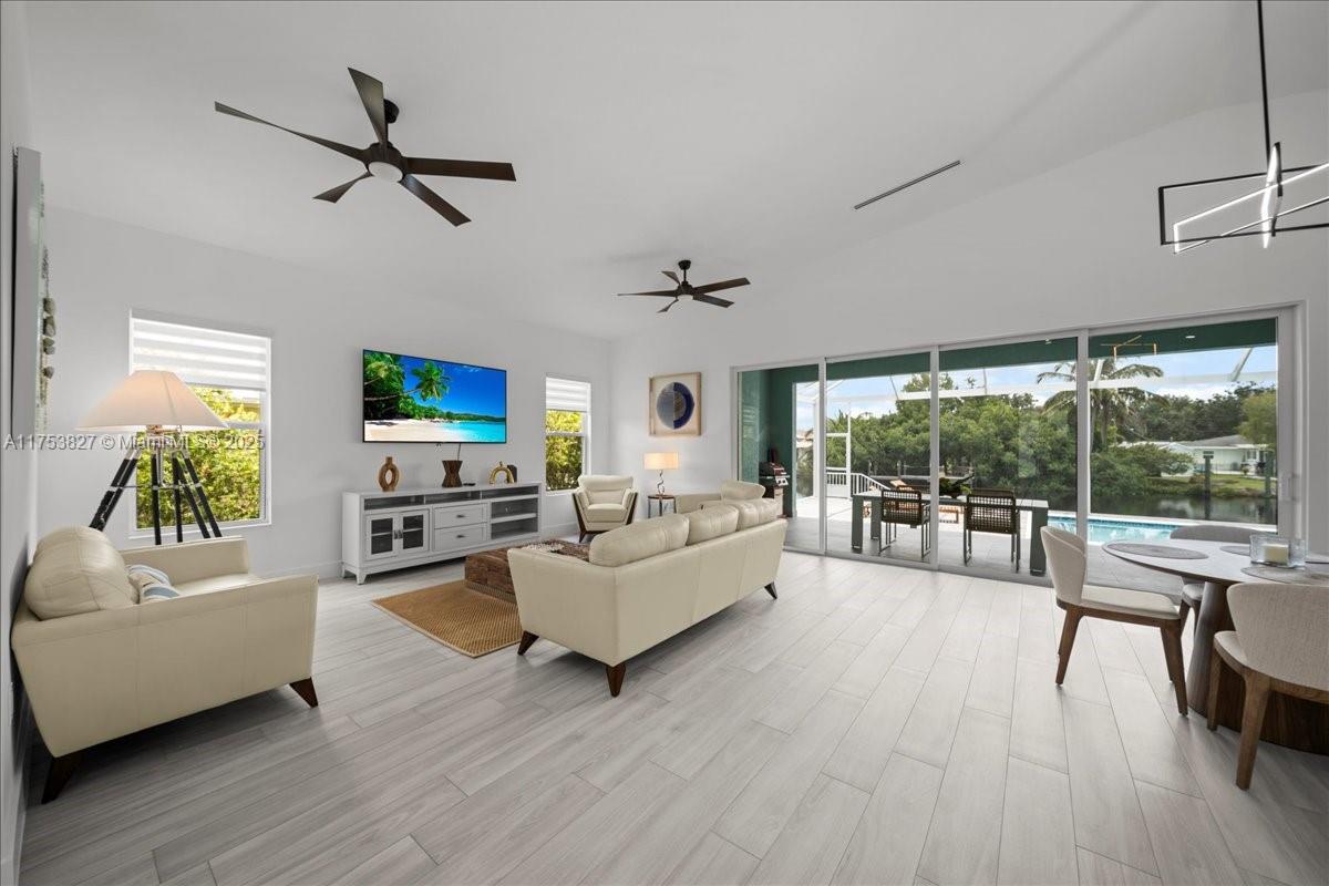fort myers shores - Residential
