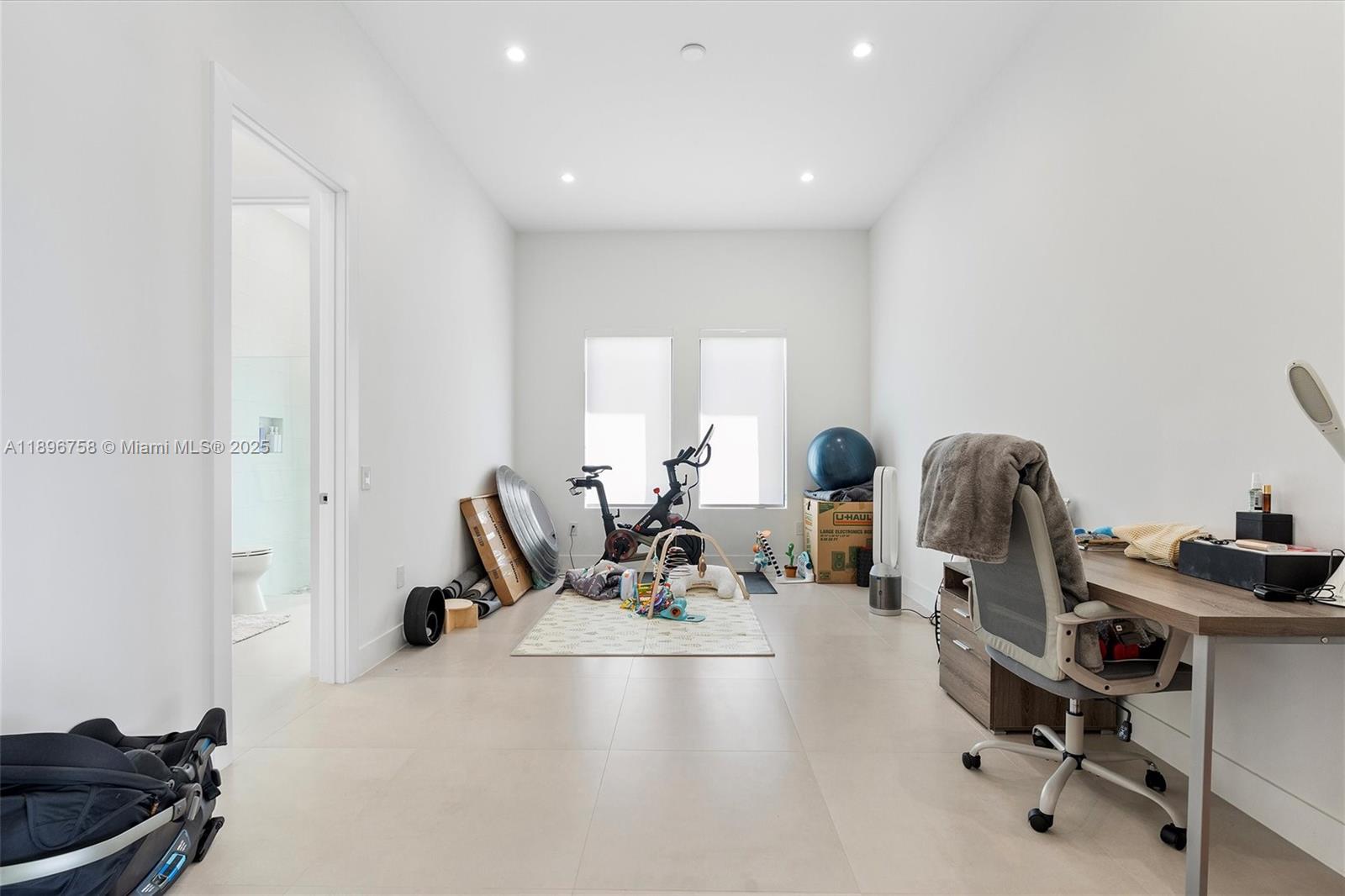 PRESERVE AT EMERALD HILLS - Residential