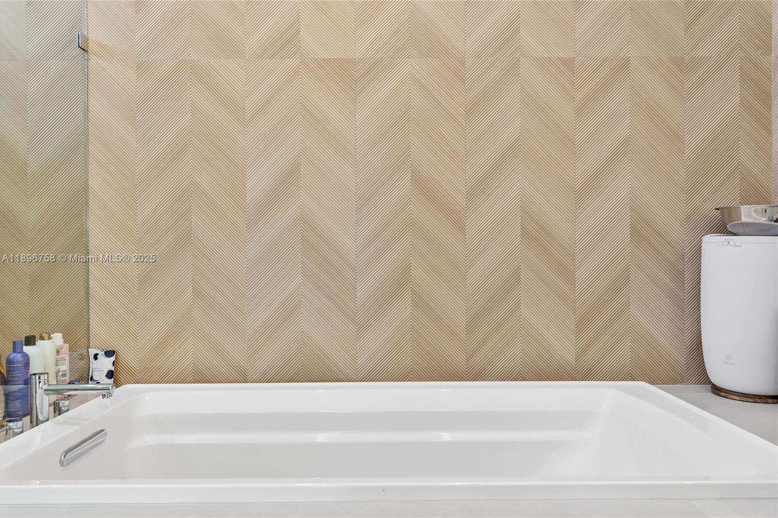 PRESERVE AT EMERALD HILLS - Residential