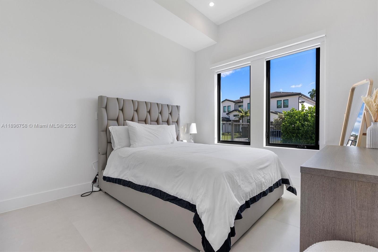 PRESERVE AT EMERALD HILLS - Residential