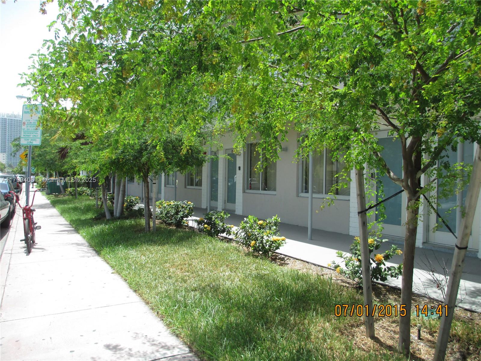 Rental Property at 801 15th St 106, Miami Beach, Miami-Dade County, Florida - Bedrooms: 1 
Bathrooms: 1  - $1,800 MO.