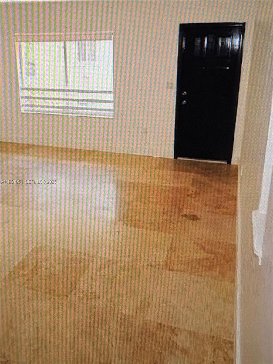 544 NE 62nd St 544-2