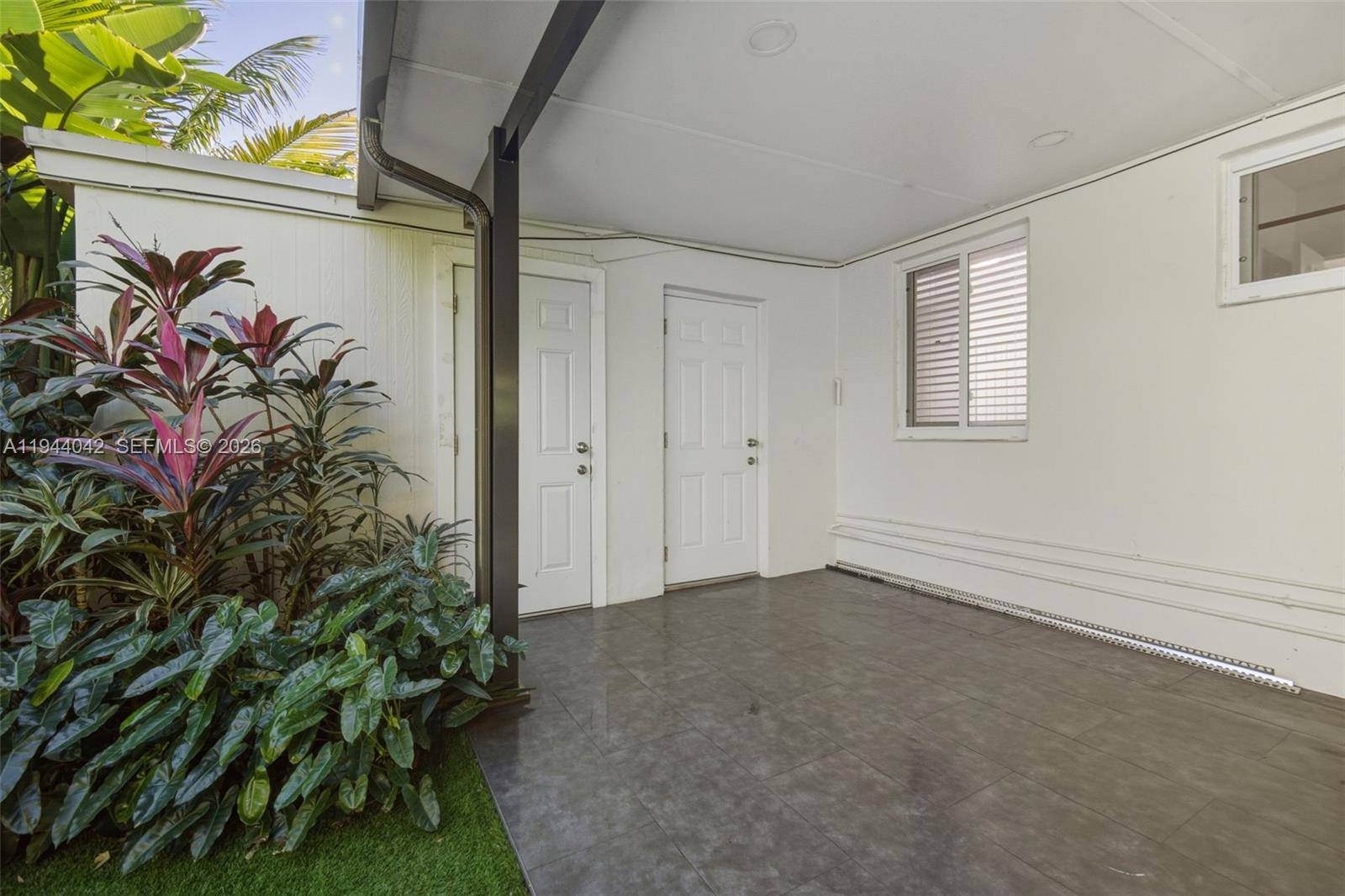 CARL BYOIR - Residential