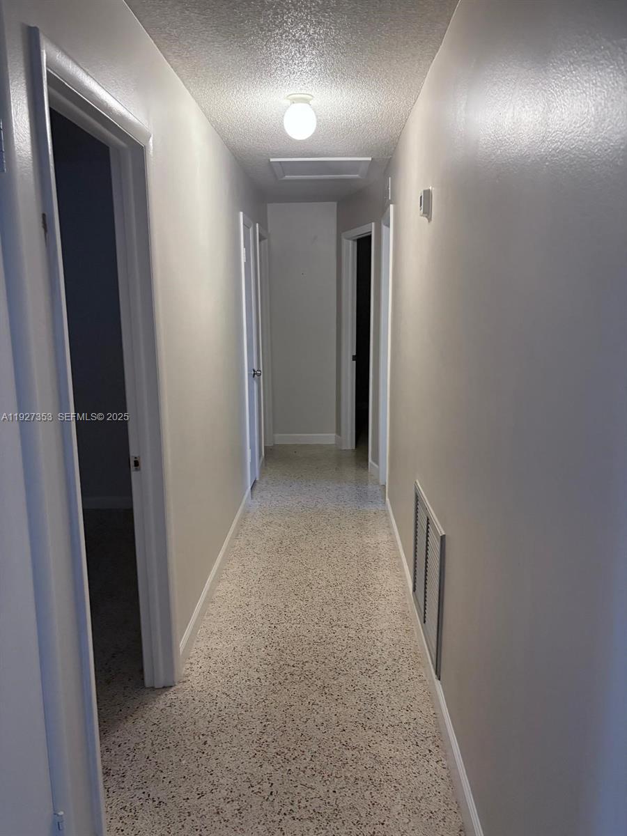 VISTA VERDE SEC TWO - Residential Lease