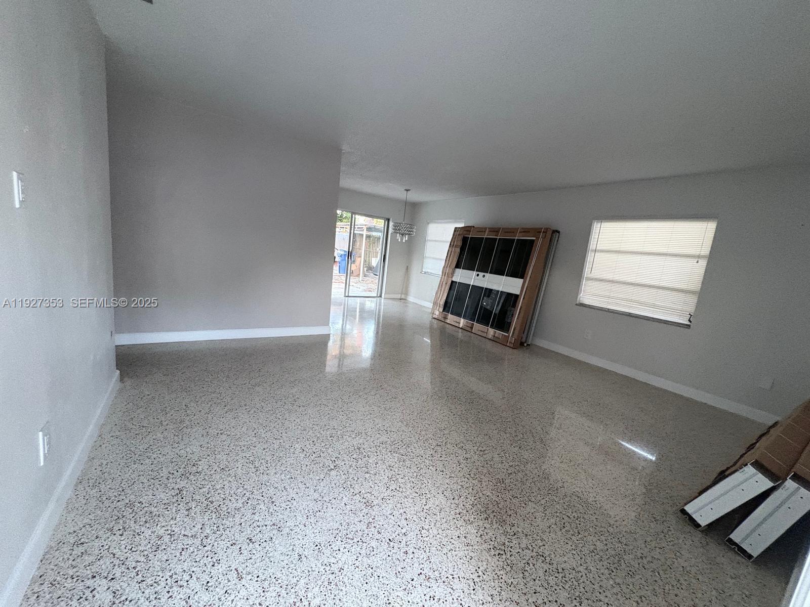 VISTA VERDE SEC TWO - Residential Lease