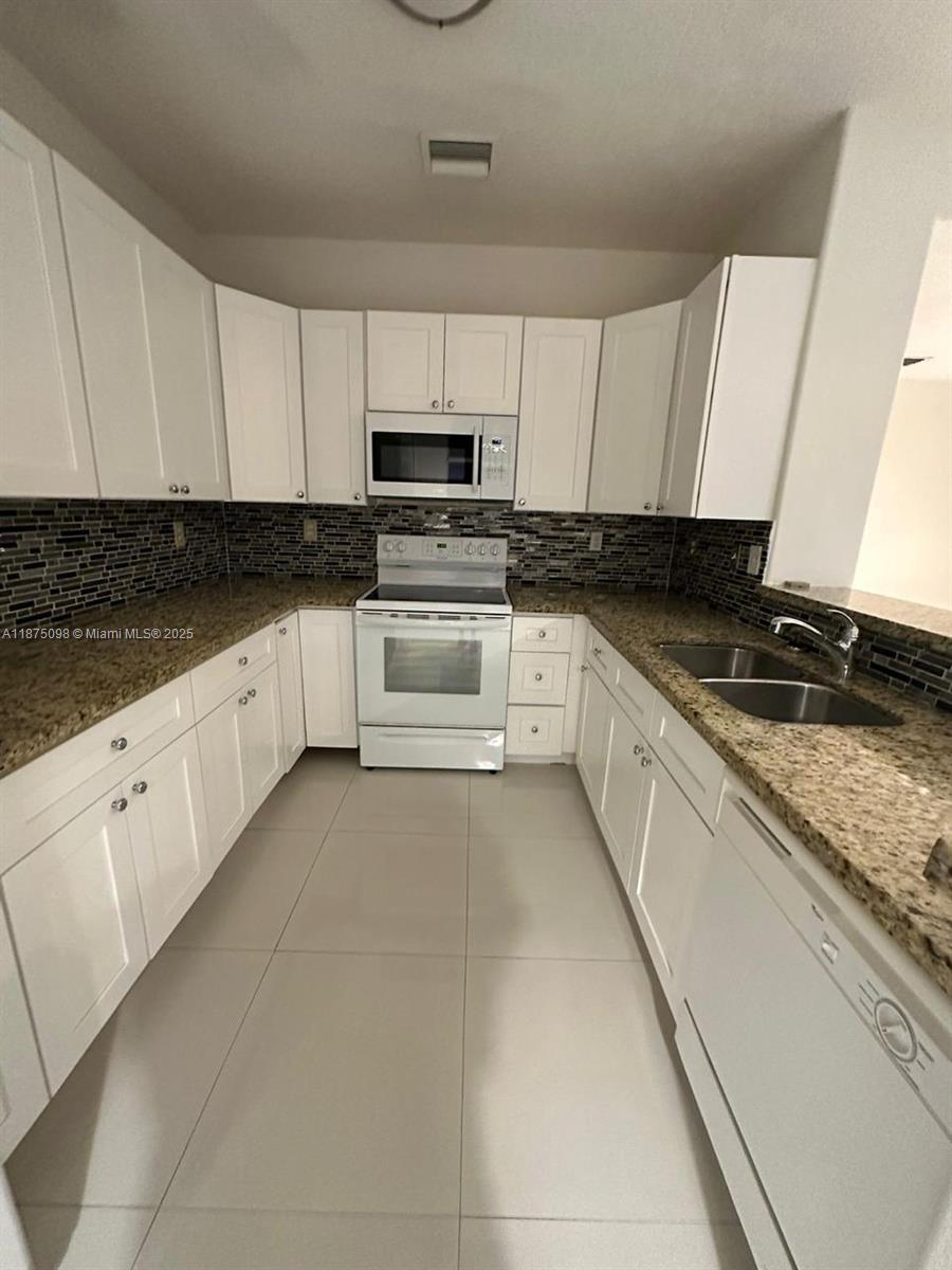 PIAZZA VECCHIA - Residential