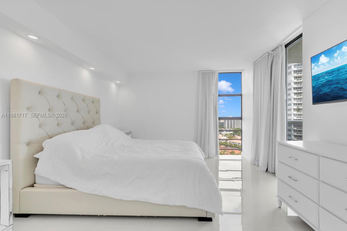 WATERVIEW CONDO - Residential