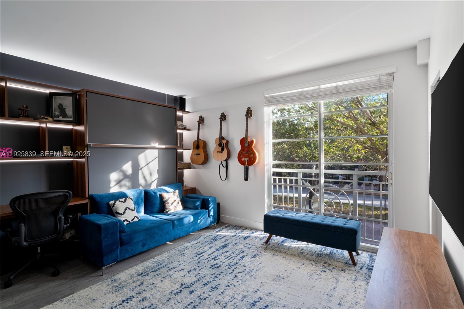 THE COURTS AT SOUTH BEACH - Residential