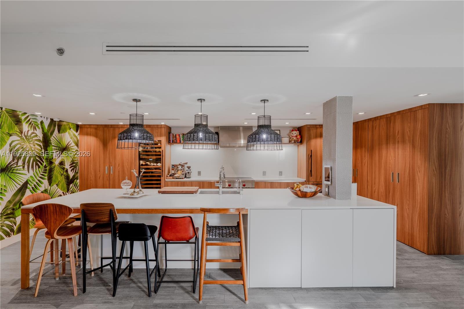 125 Jefferson Ave 119