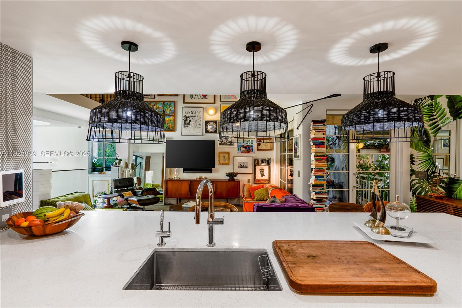 THE COURTS AT SOUTH BEACH - Residential