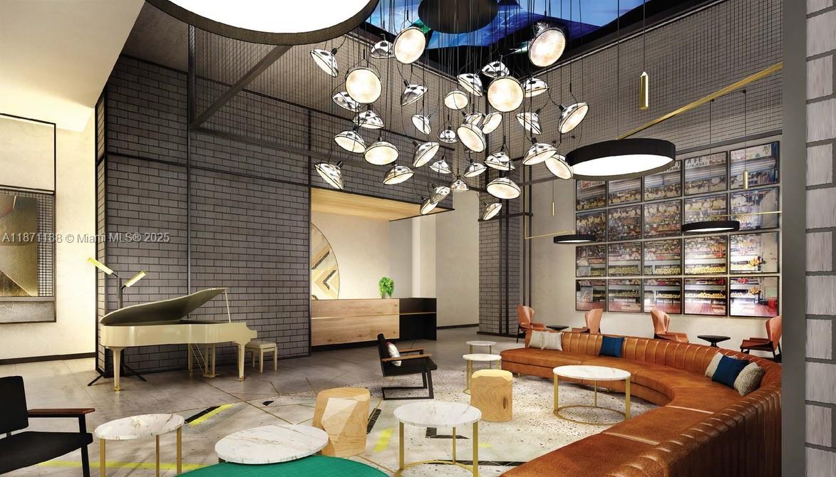 HYDE MIDTOWN - Residential