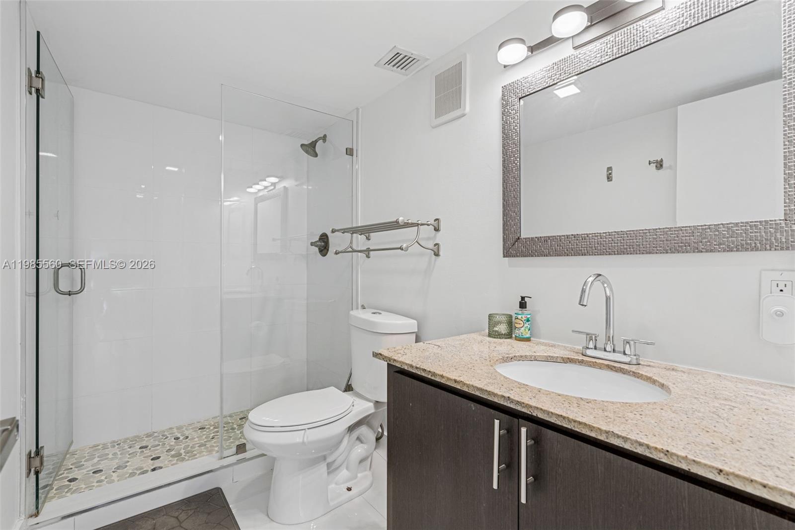 CLINTON CONDO - Residential