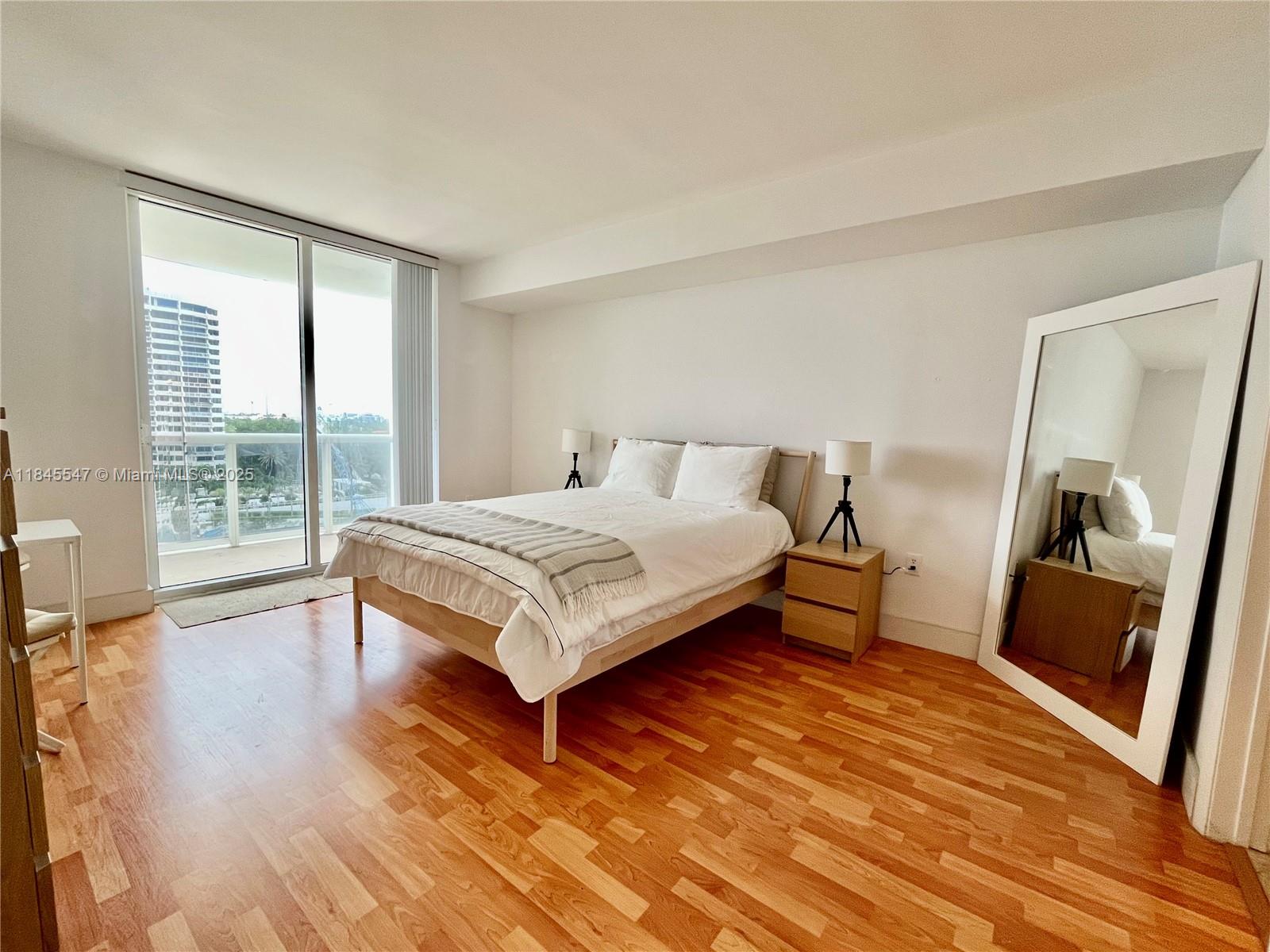 HARBOUR HOUSE - Residential Lease