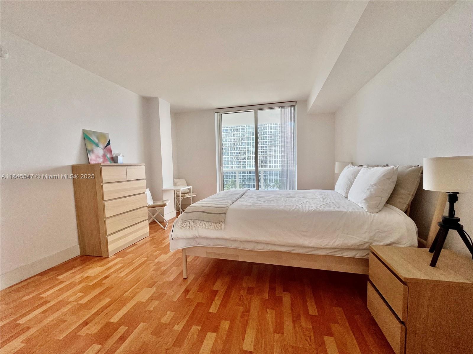 HARBOUR HOUSE - Residential Lease