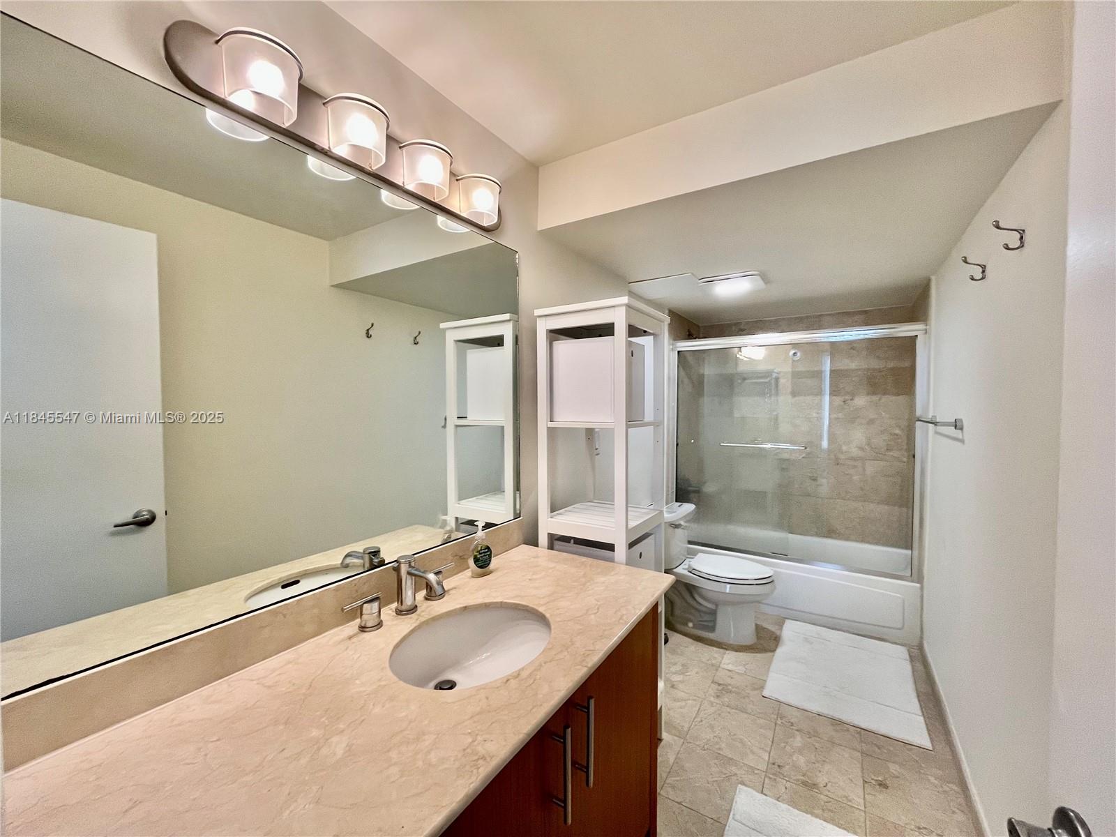 HARBOUR HOUSE - Residential Lease