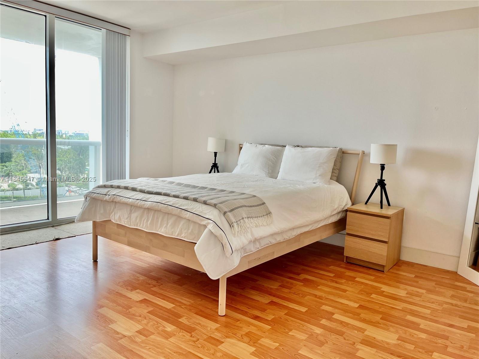 HARBOUR HOUSE - Residential Lease