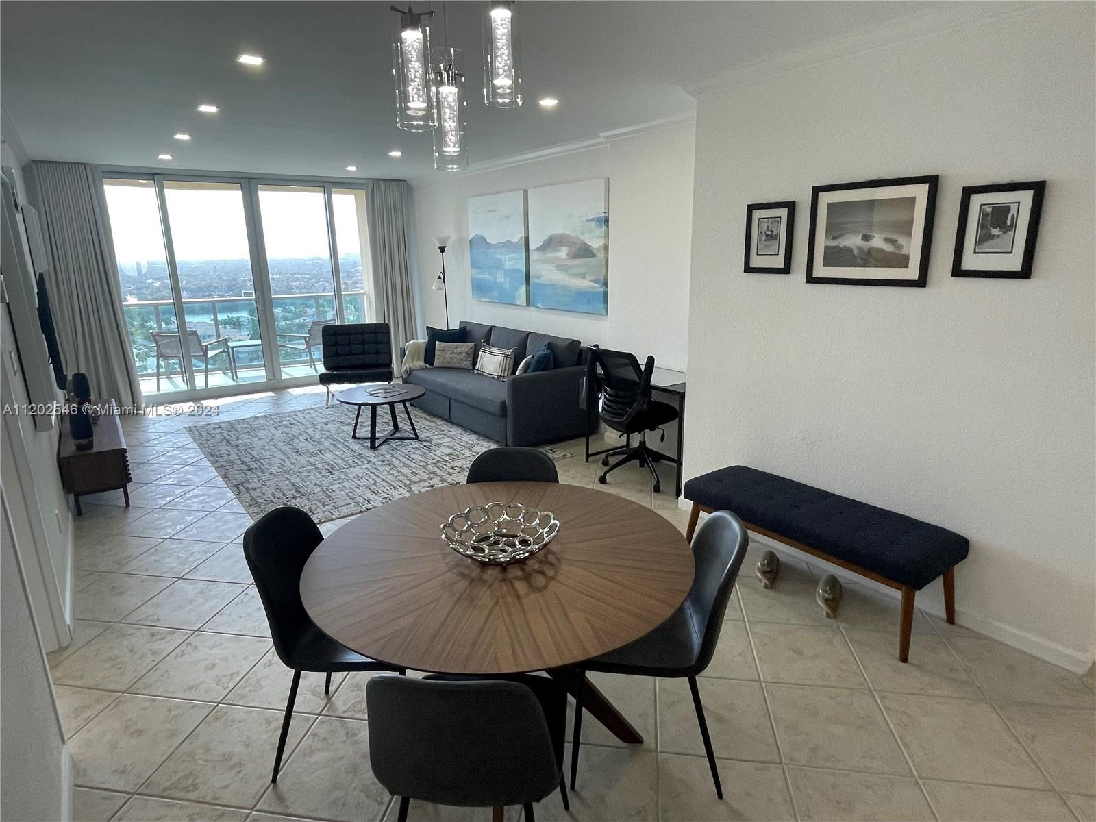 WAVE CONDO - Residential Lease