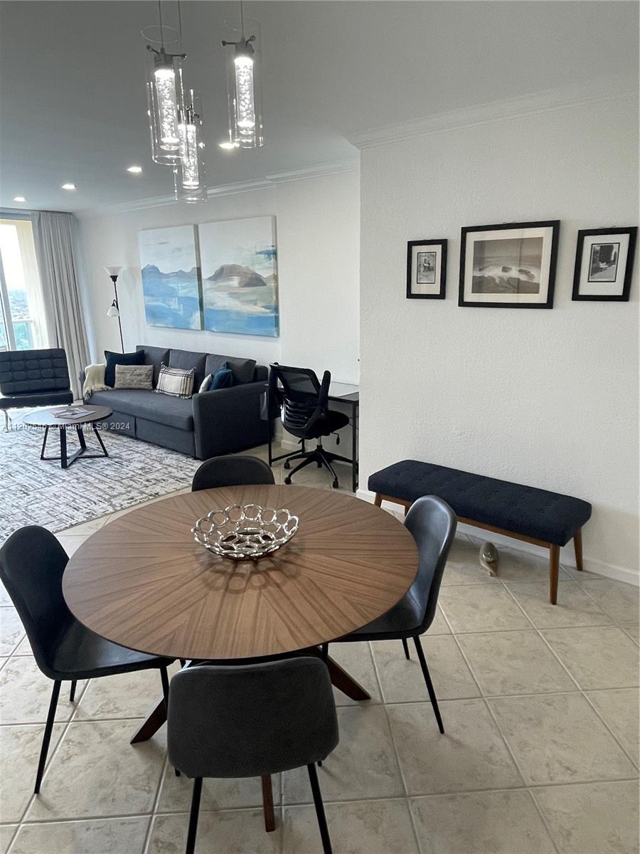 WAVE CONDO - Residential Lease