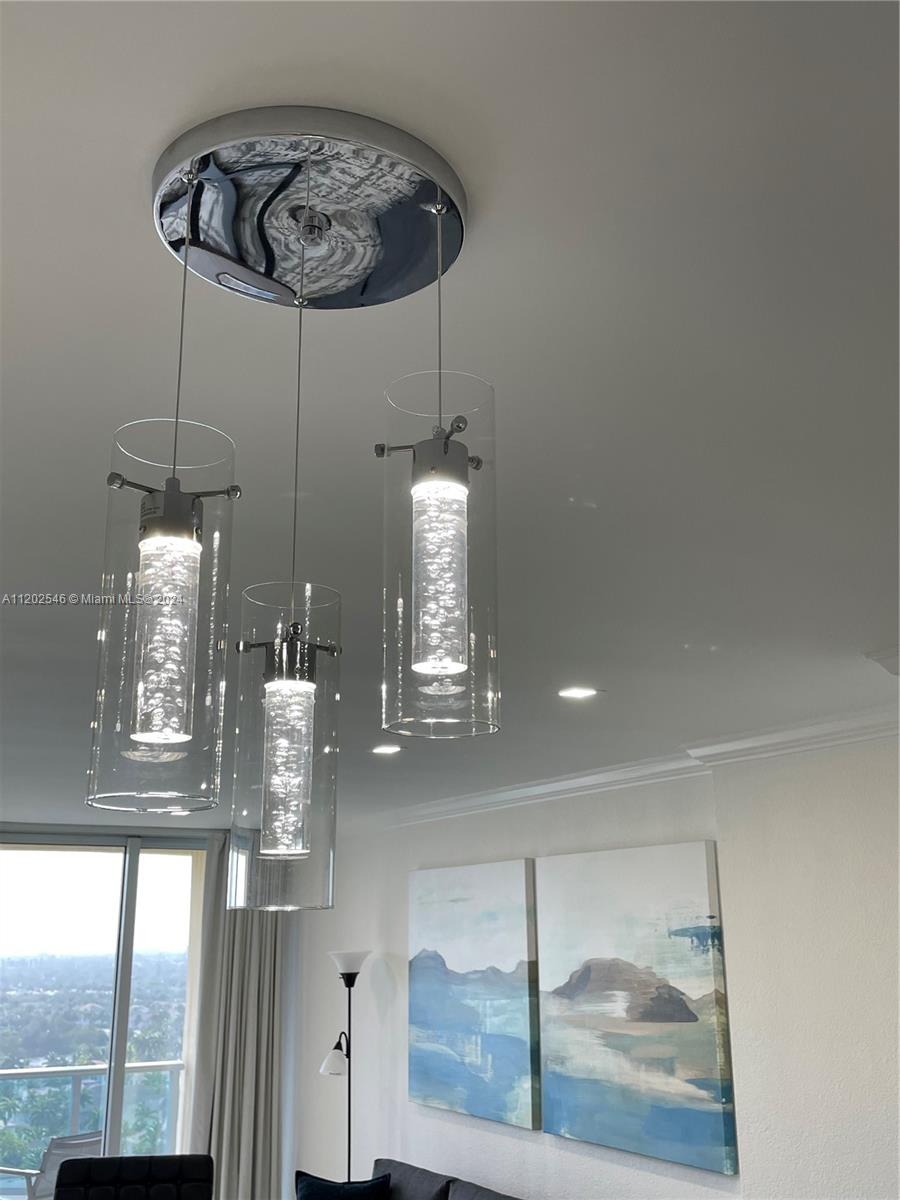 WAVE CONDO - Residential Lease