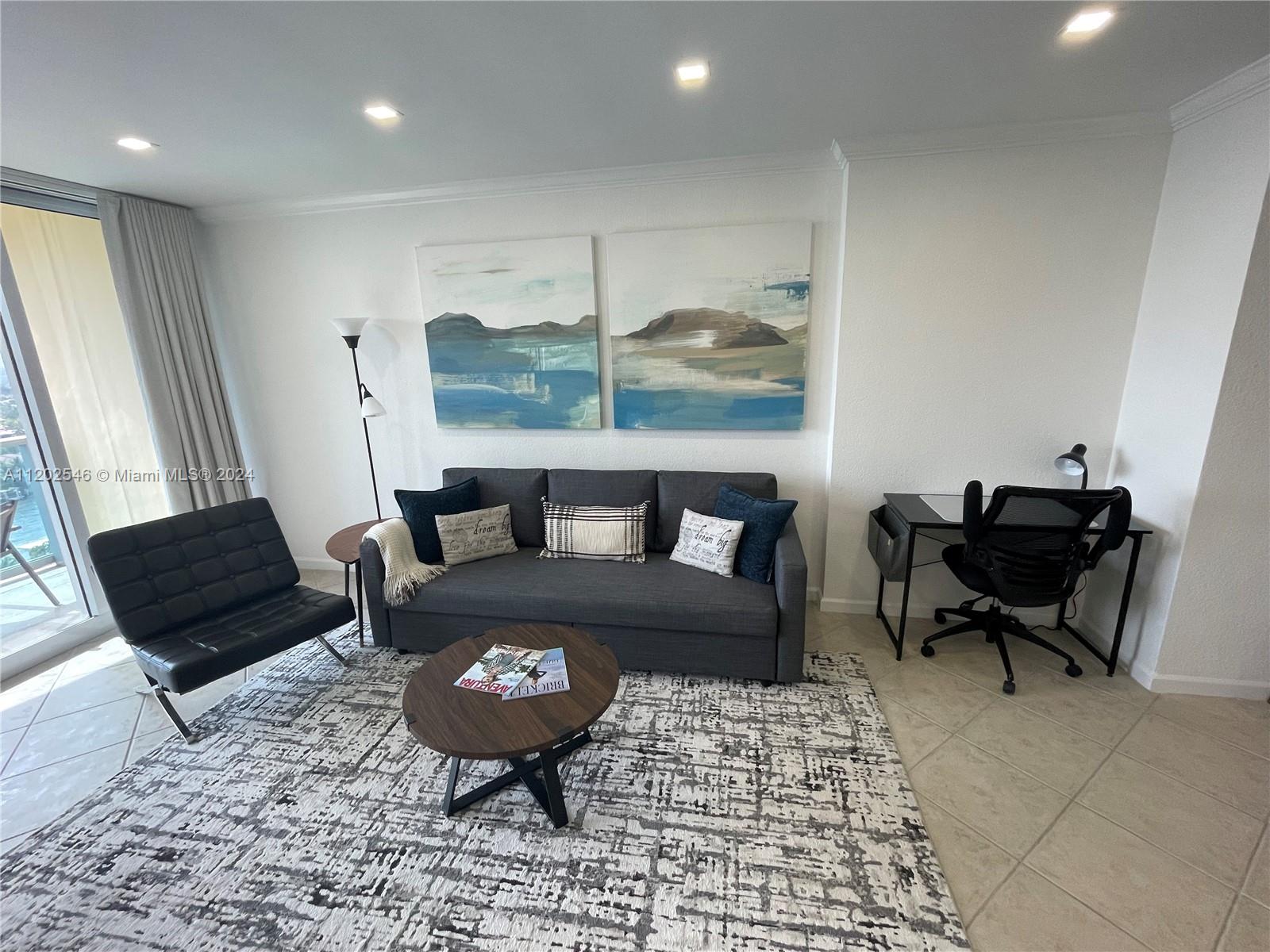 WAVE CONDO - Residential Lease