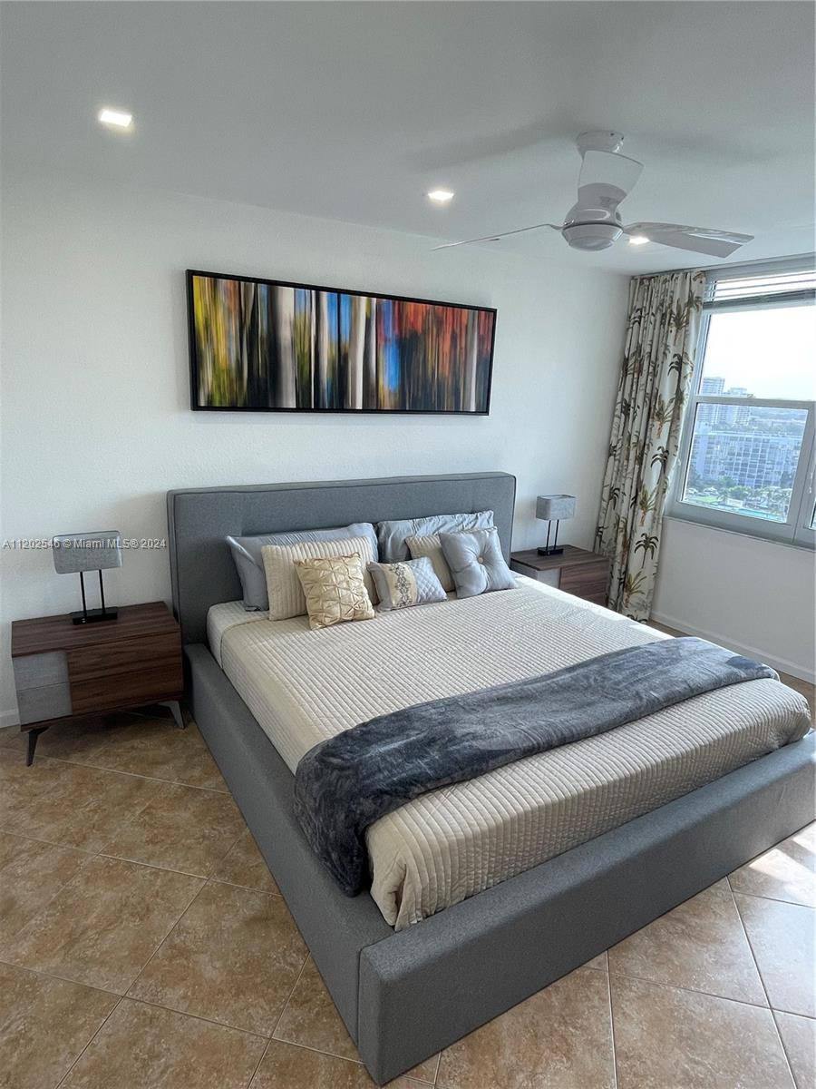 WAVE CONDO - Residential Lease