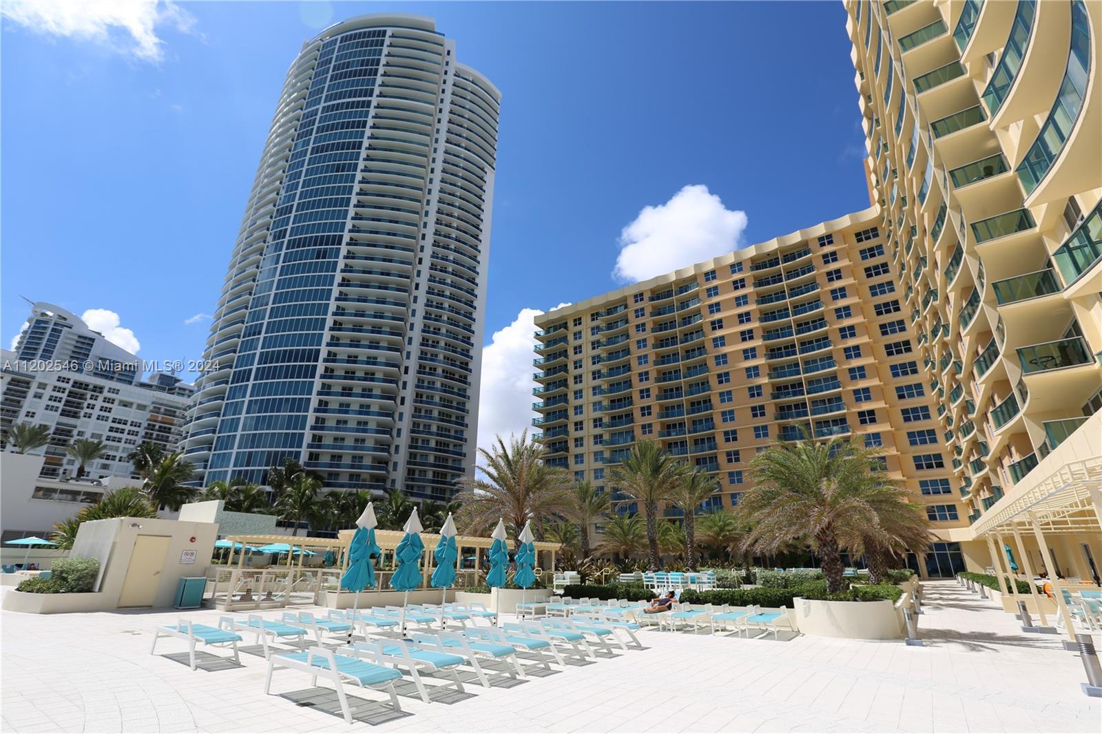 WAVE CONDO - Residential Lease