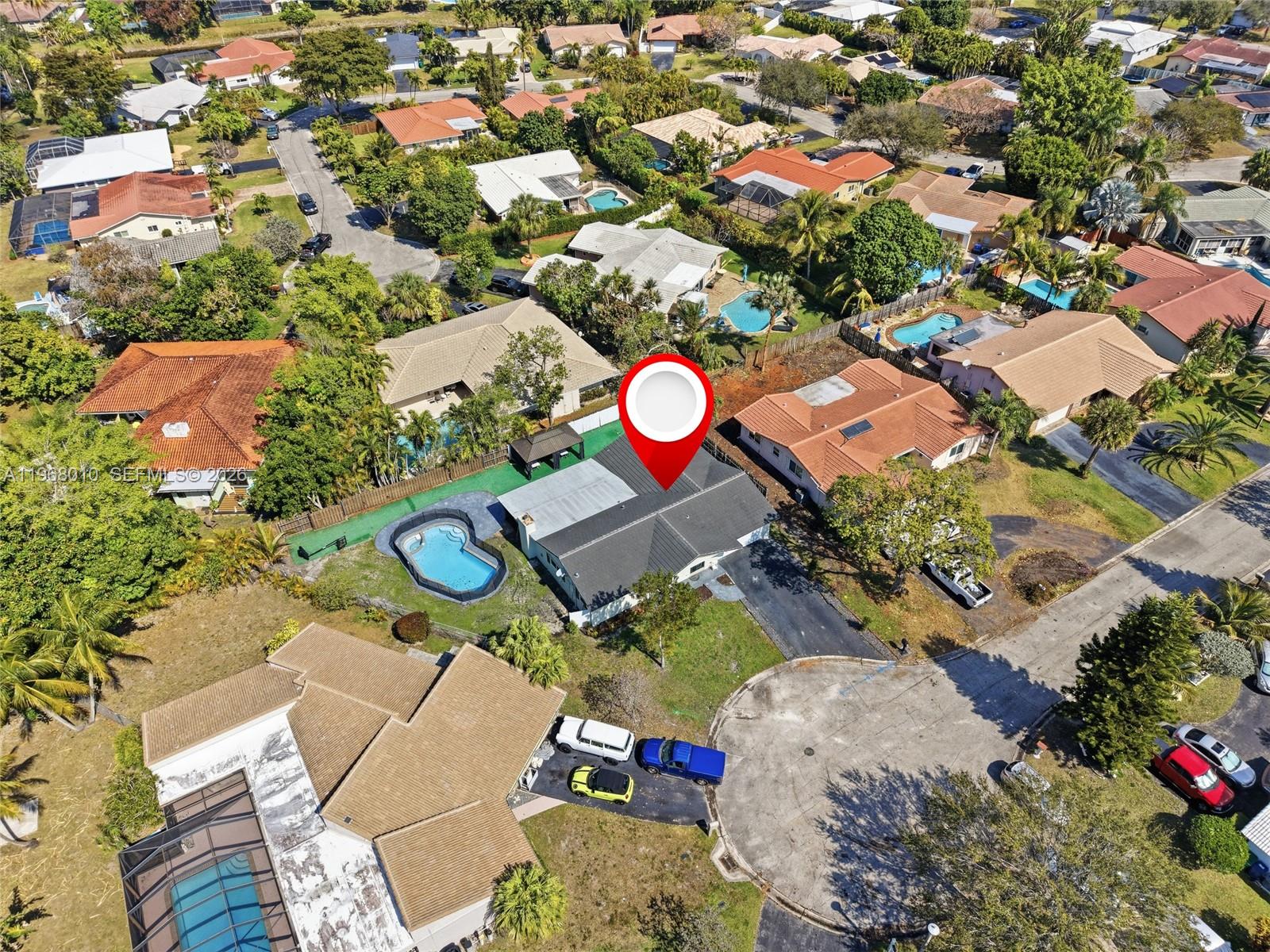 FOREST HILLS SOUTH - Residential