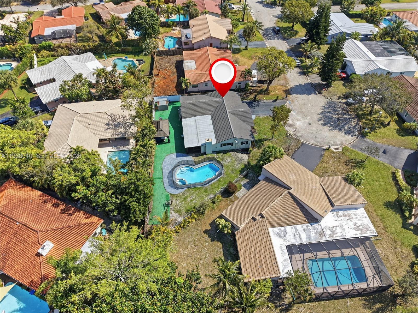 FOREST HILLS SOUTH - Residential