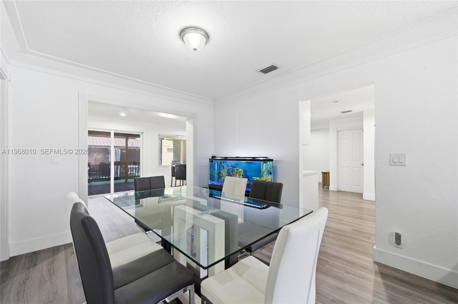 FOREST HILLS SOUTH - Residential