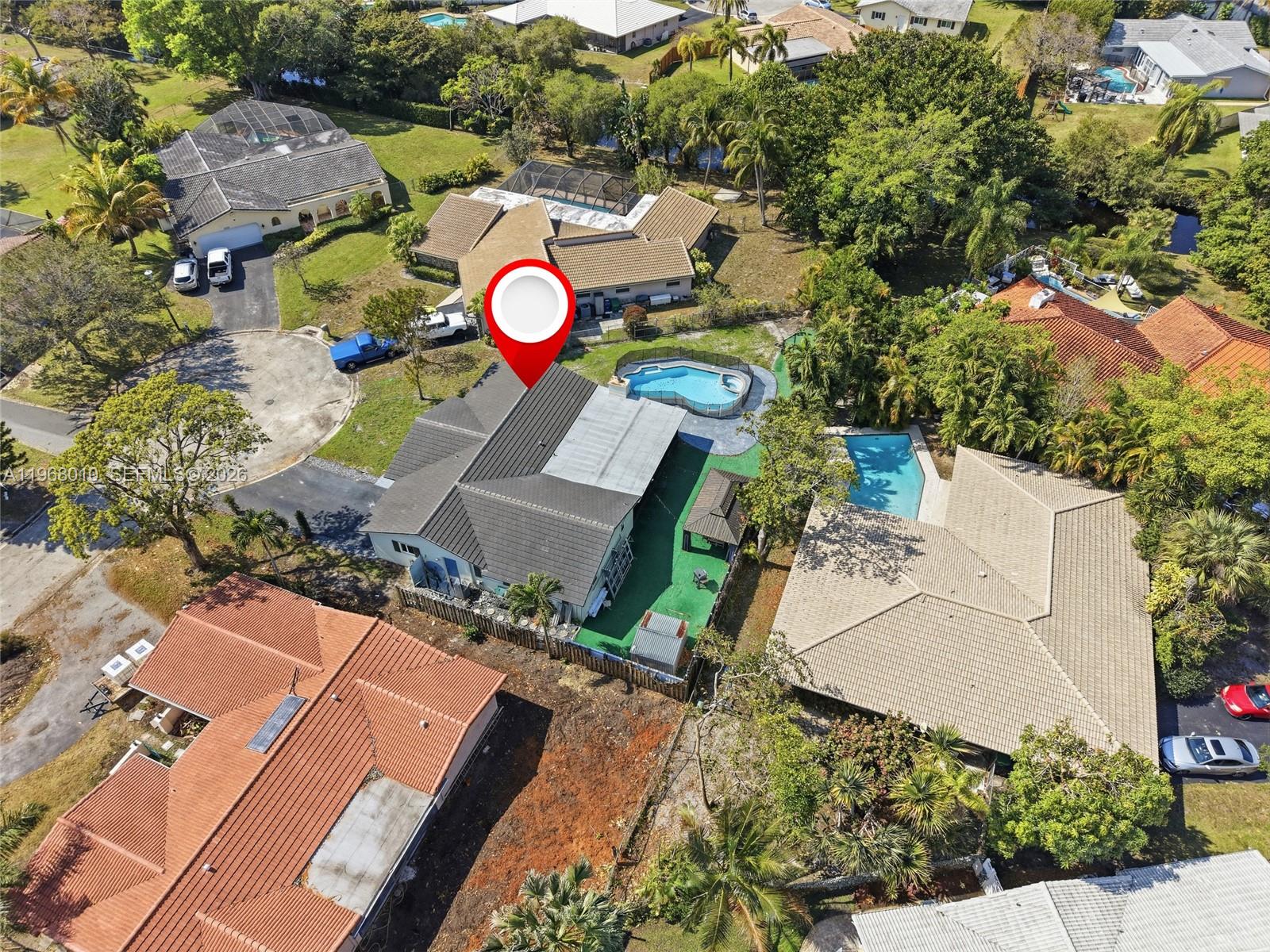 FOREST HILLS SOUTH - Residential