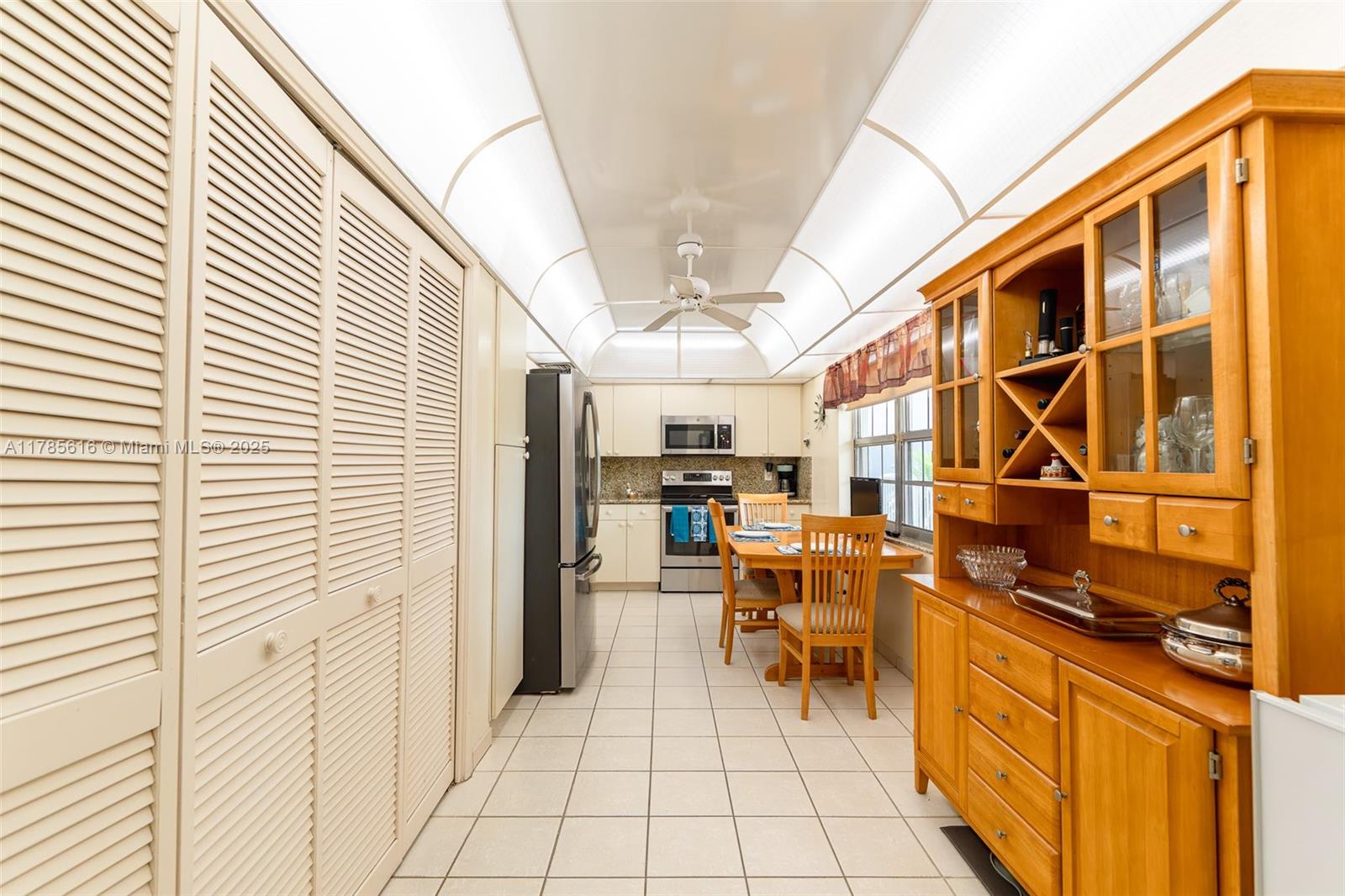 NO 14 PALM-AIRE COUNTRY C - Residential