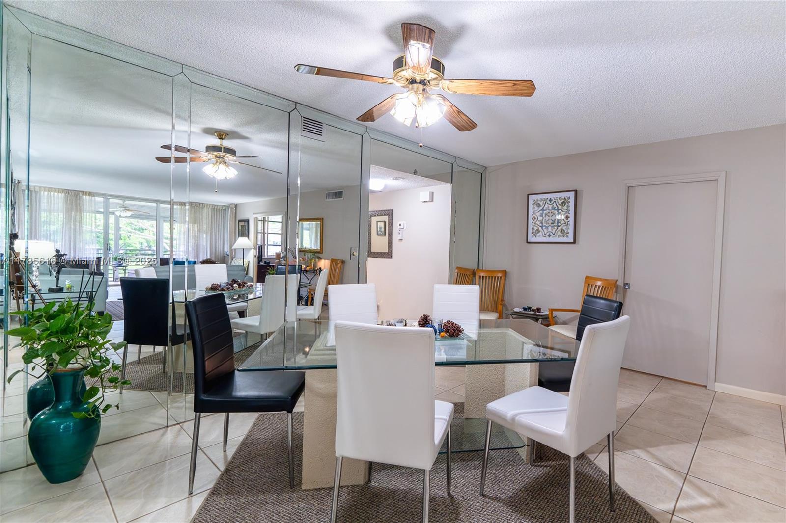 NO 14 PALM-AIRE COUNTRY C - Residential