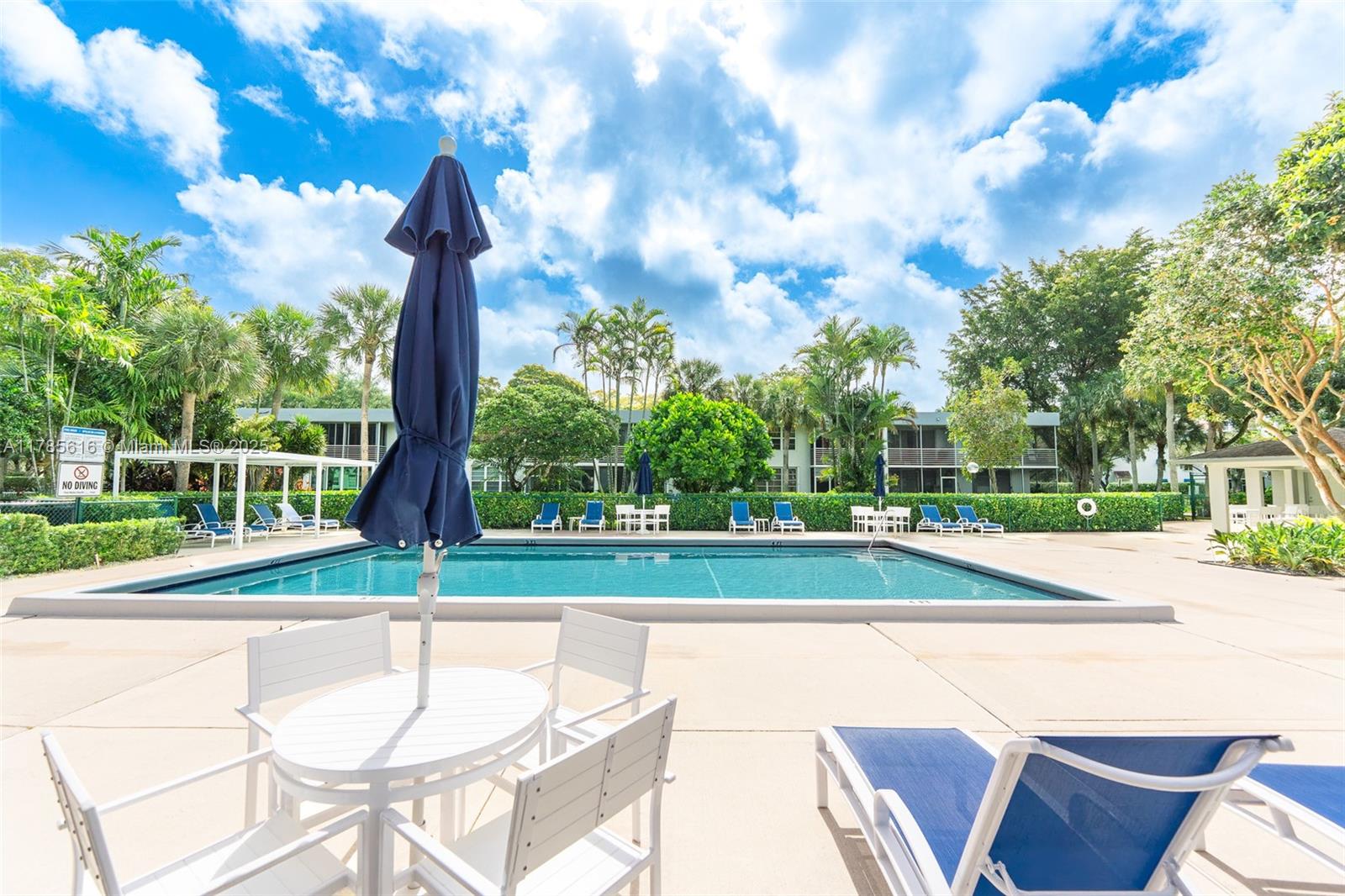 NO 14 PALM-AIRE COUNTRY C - Residential