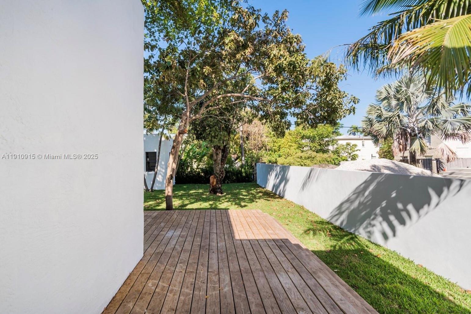 ORCHARD SUB 2 & 3 - Residential Lease