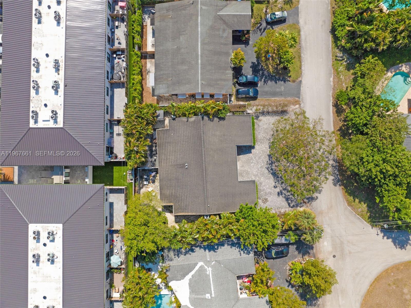 CORAL RIDGE ISLES - Residential