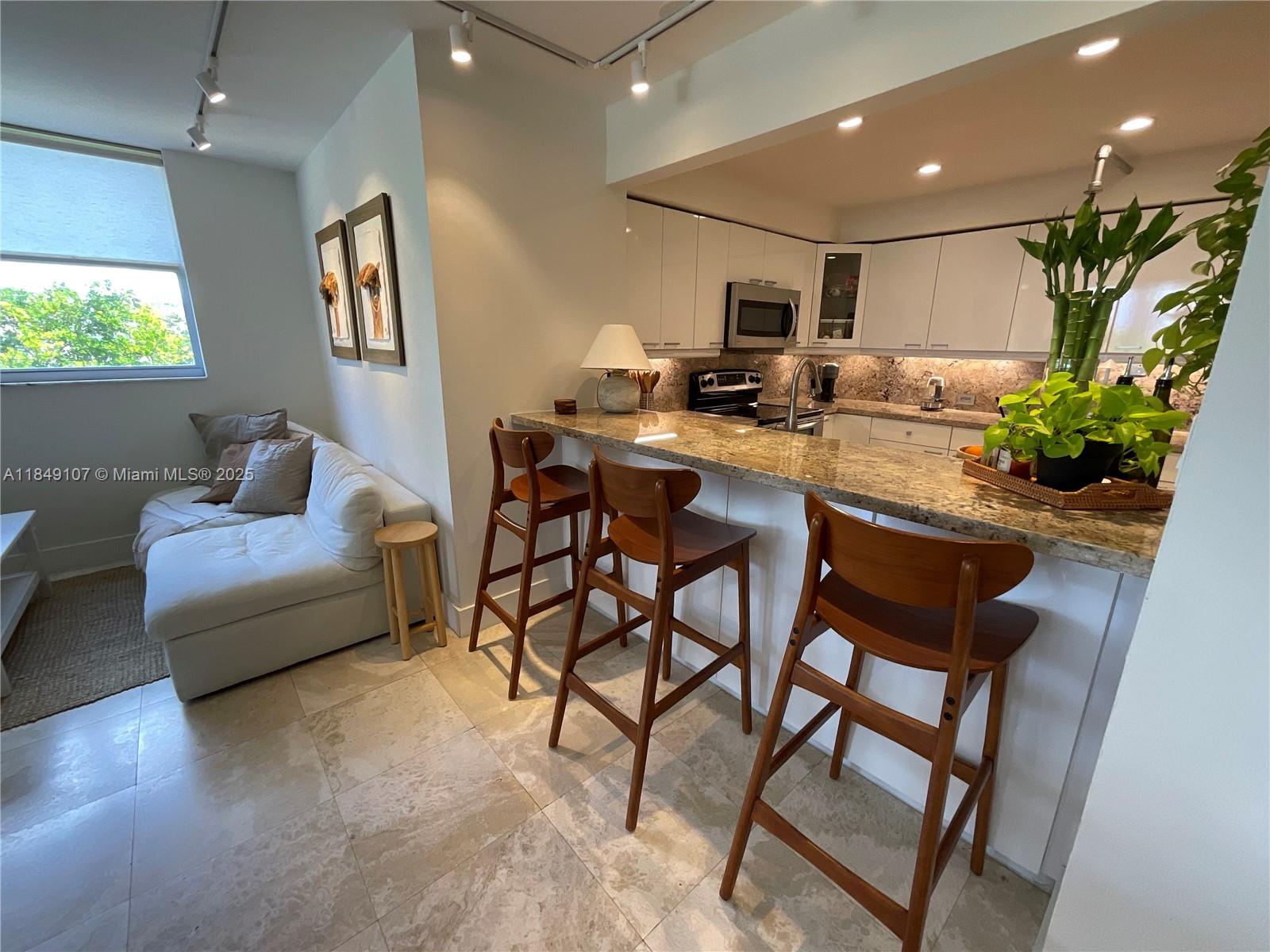 OCEAN LANE PLAZA CONDO - Residential Lease