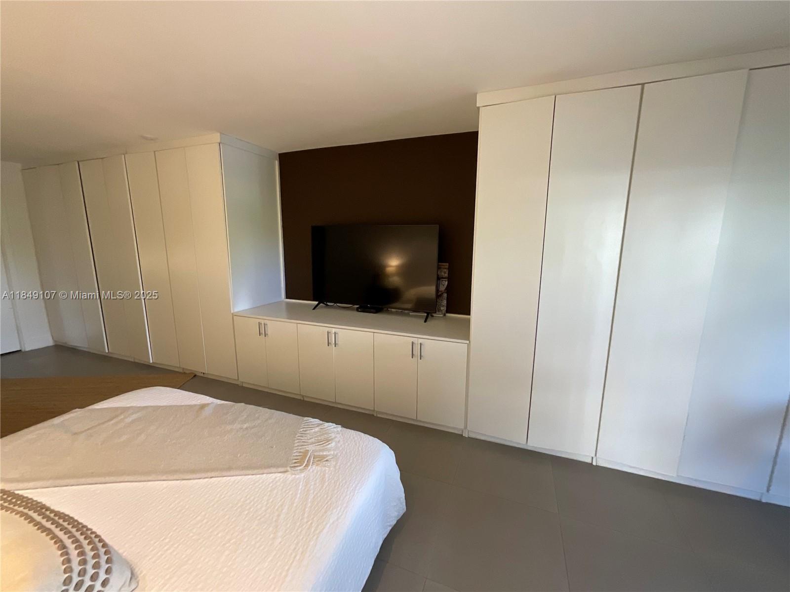 OCEAN LANE PLAZA CONDO - Residential Lease