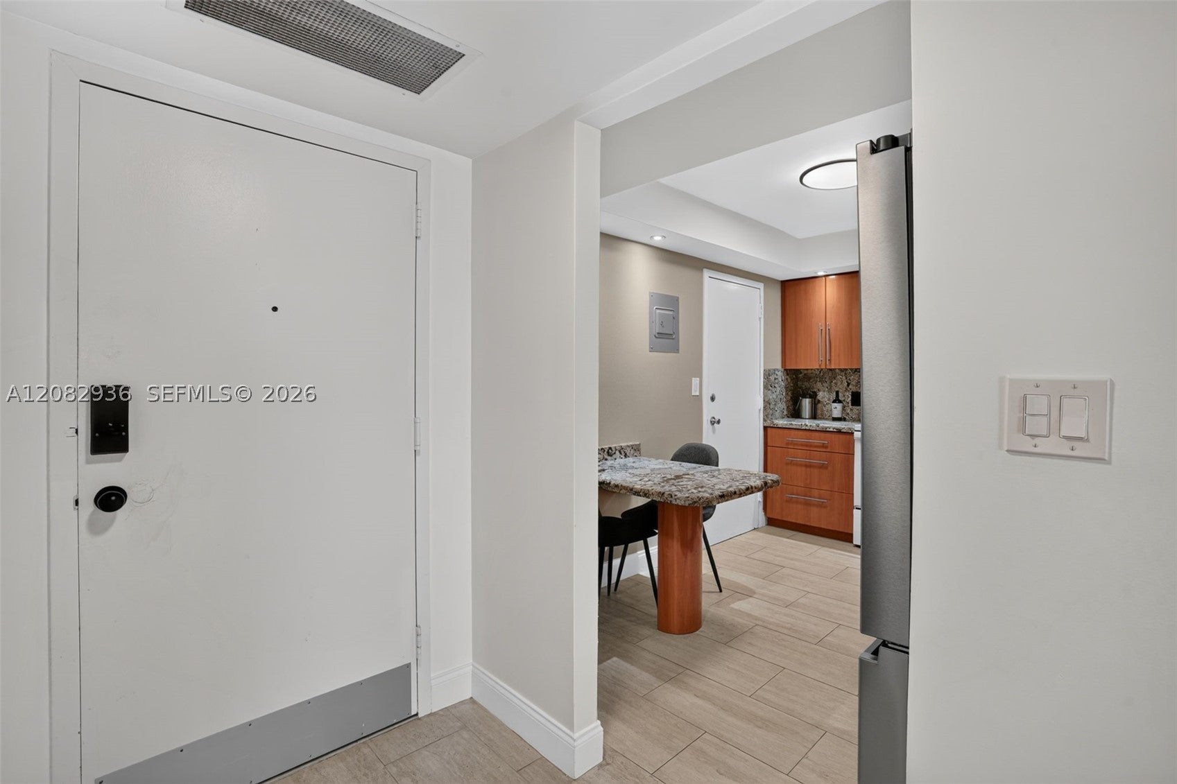 427 Golden Isles Dr 11C