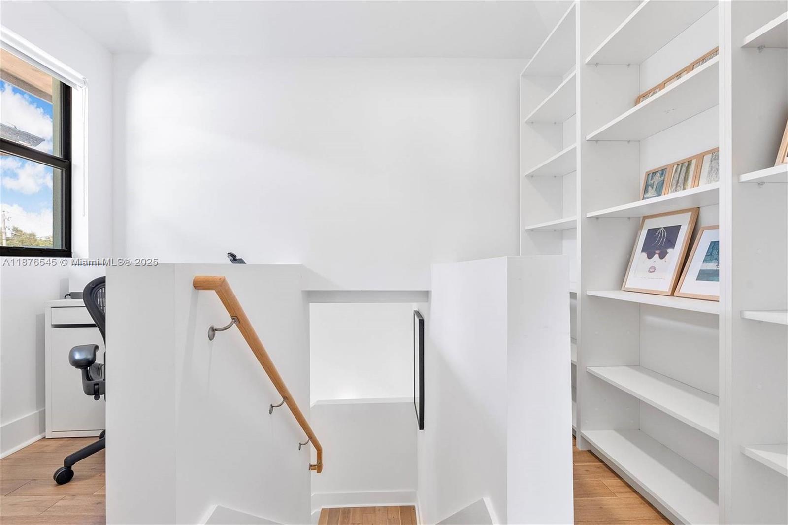 BOWLING GREEN EXTENSION - Residential Income